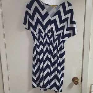 Yaya Cheveron print dress.